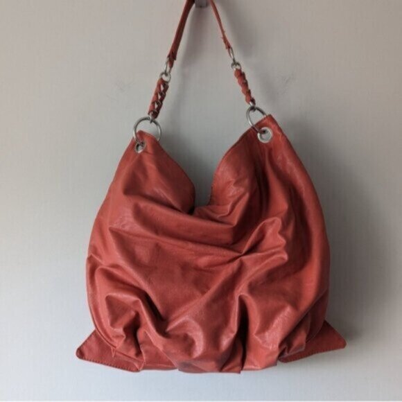 Large coral bow faux leather hobo bag - Picture 6 of 8